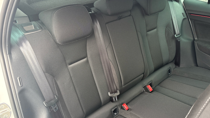 Skoda Kamiq 1.0 TSI Design Edition 5dr DSG Petrol Hatchback - Image 16